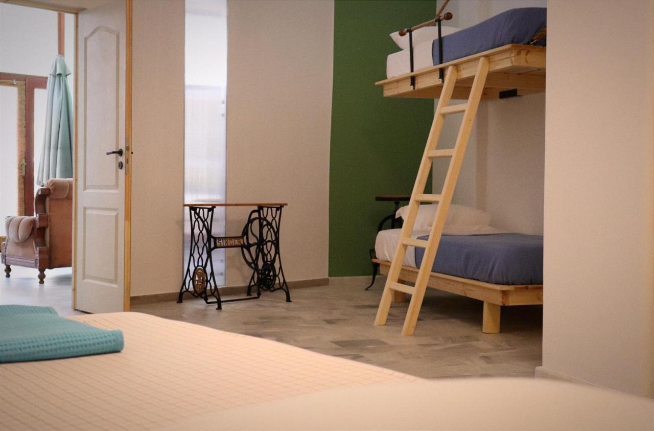Crossroads Hostel Thessaloníki Luaran gambar